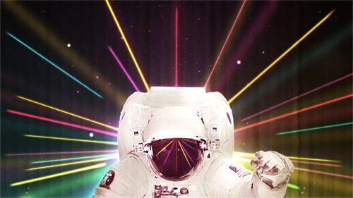 Create a Retro Spaceman in Lights and Lazers Wallpaper in Photoshop - Adrien de Broglio